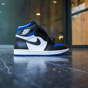 Air Jordan 1 Retro High OG "Royal Toe"