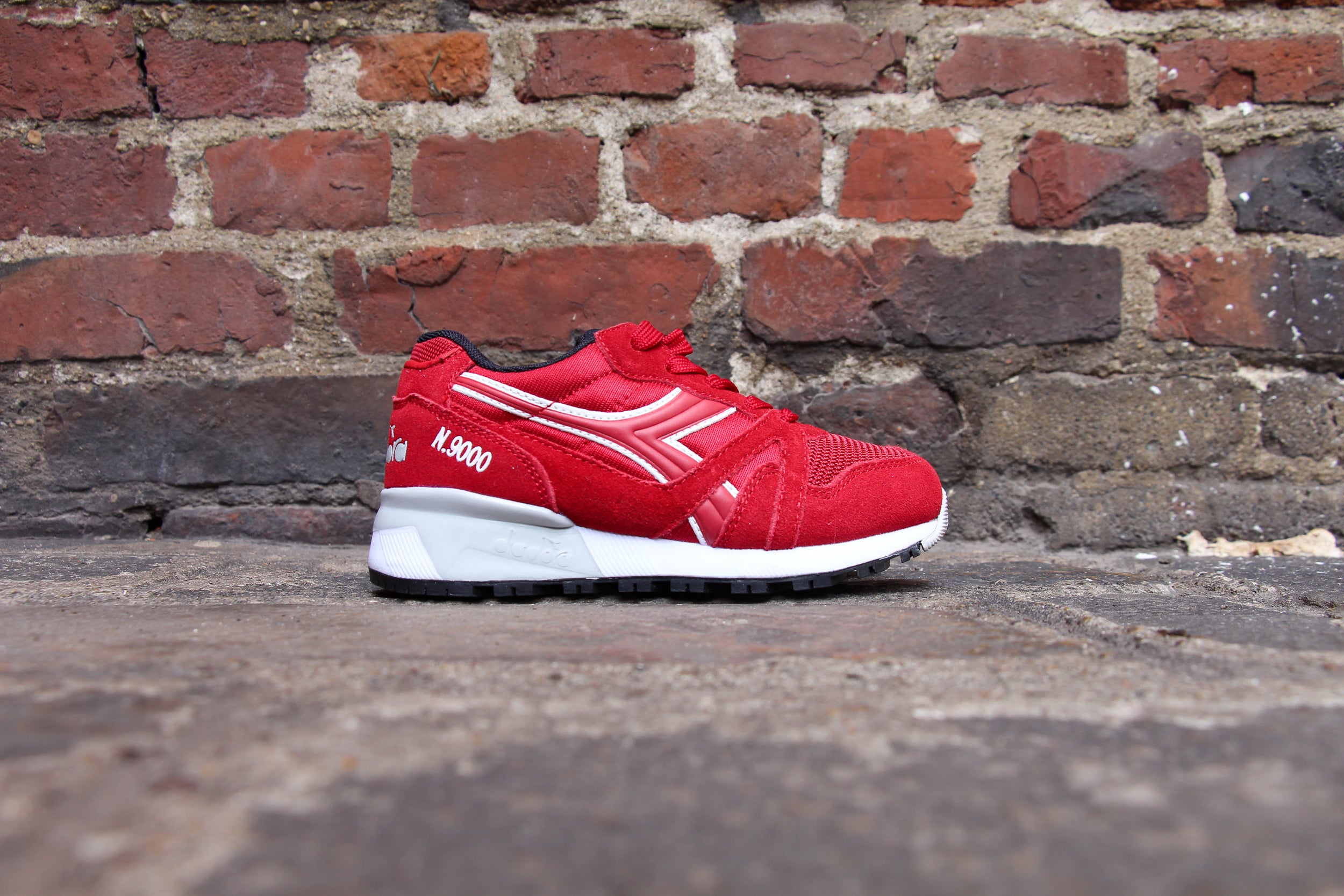 Diadora n9000 deals red beet