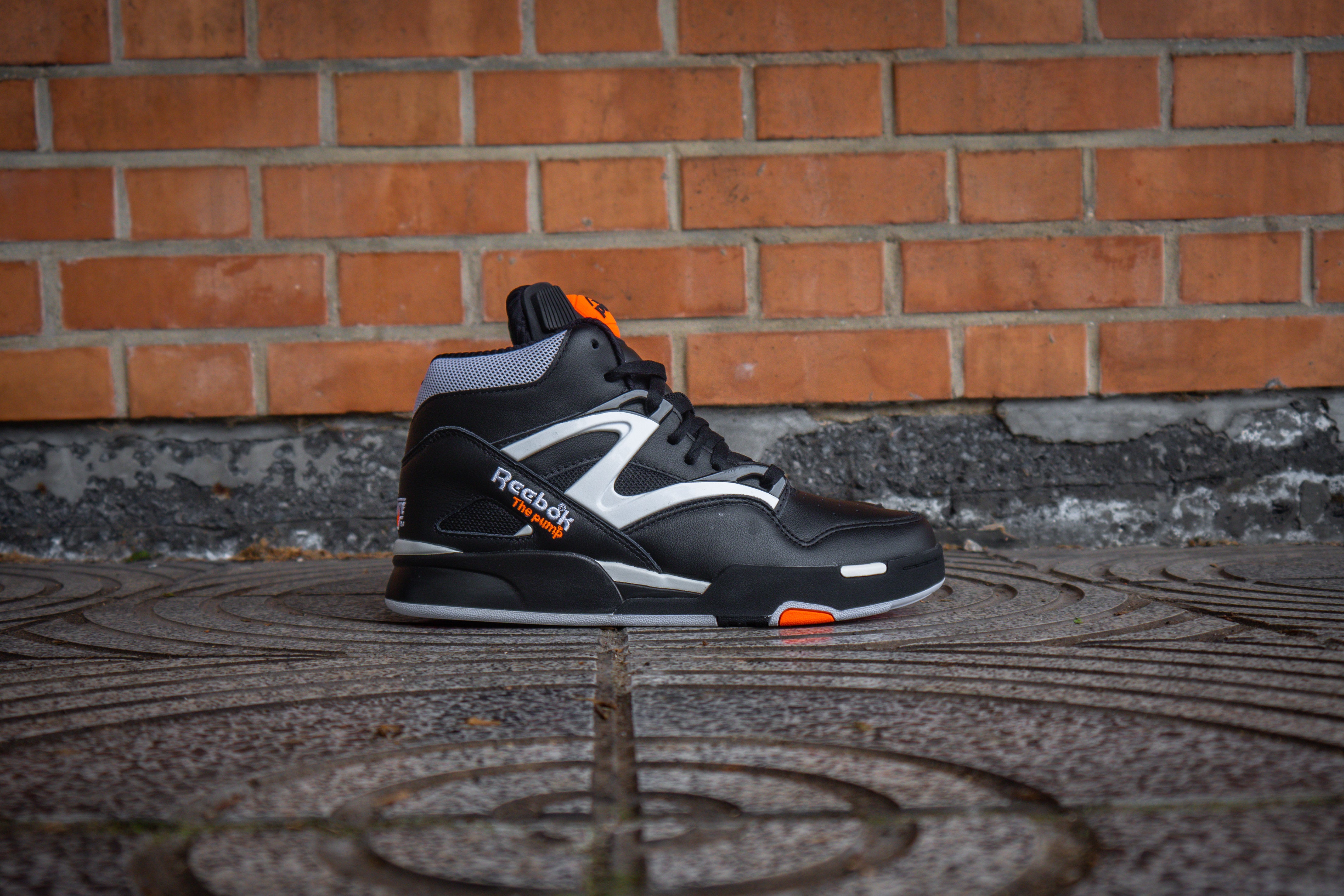 Reebok pump omni lite dee shop brown black