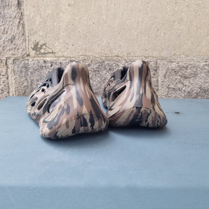 Adidas Yeezy Foam RNNR MX Brown Blue