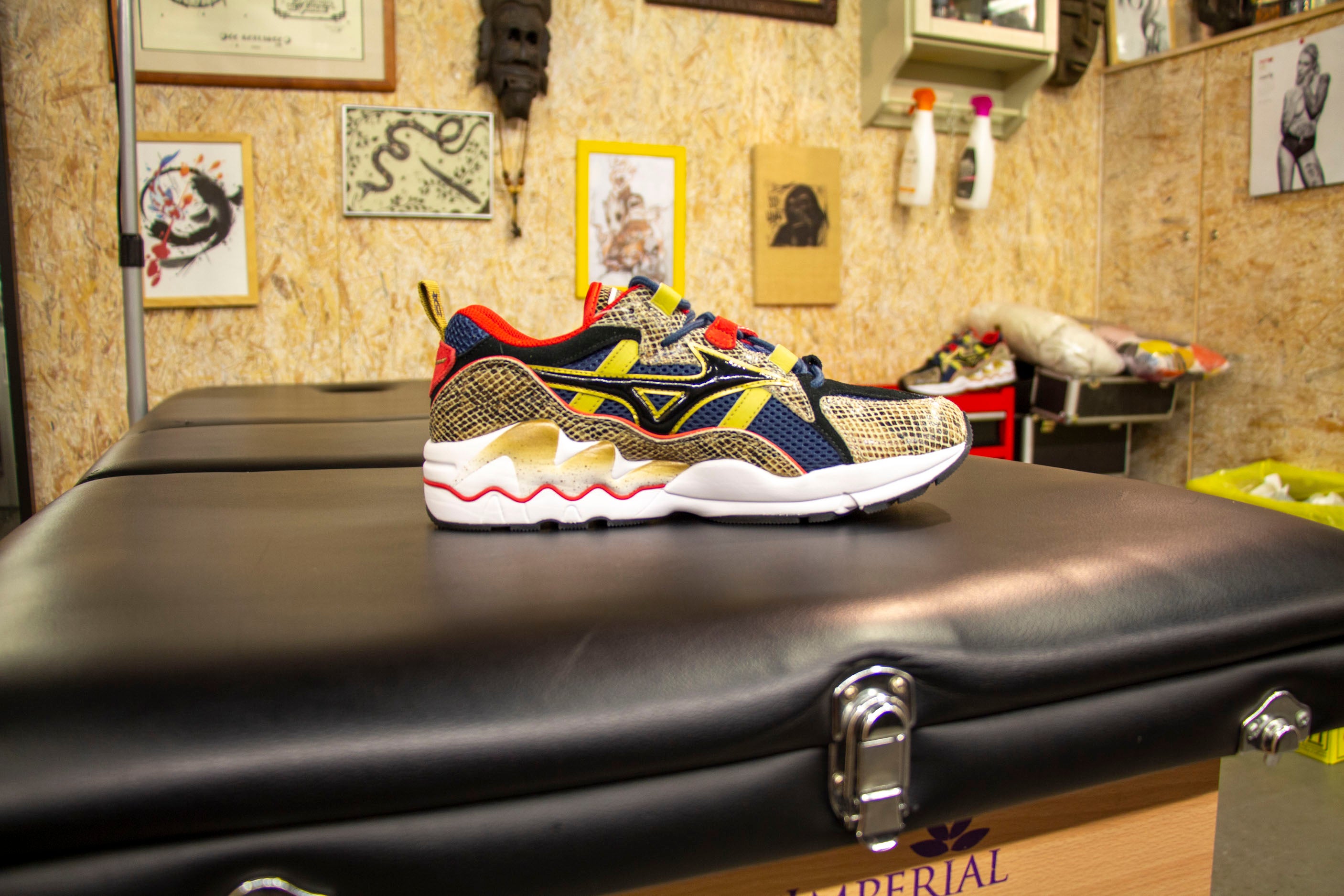 Mizuno wave best sale rider king cobra