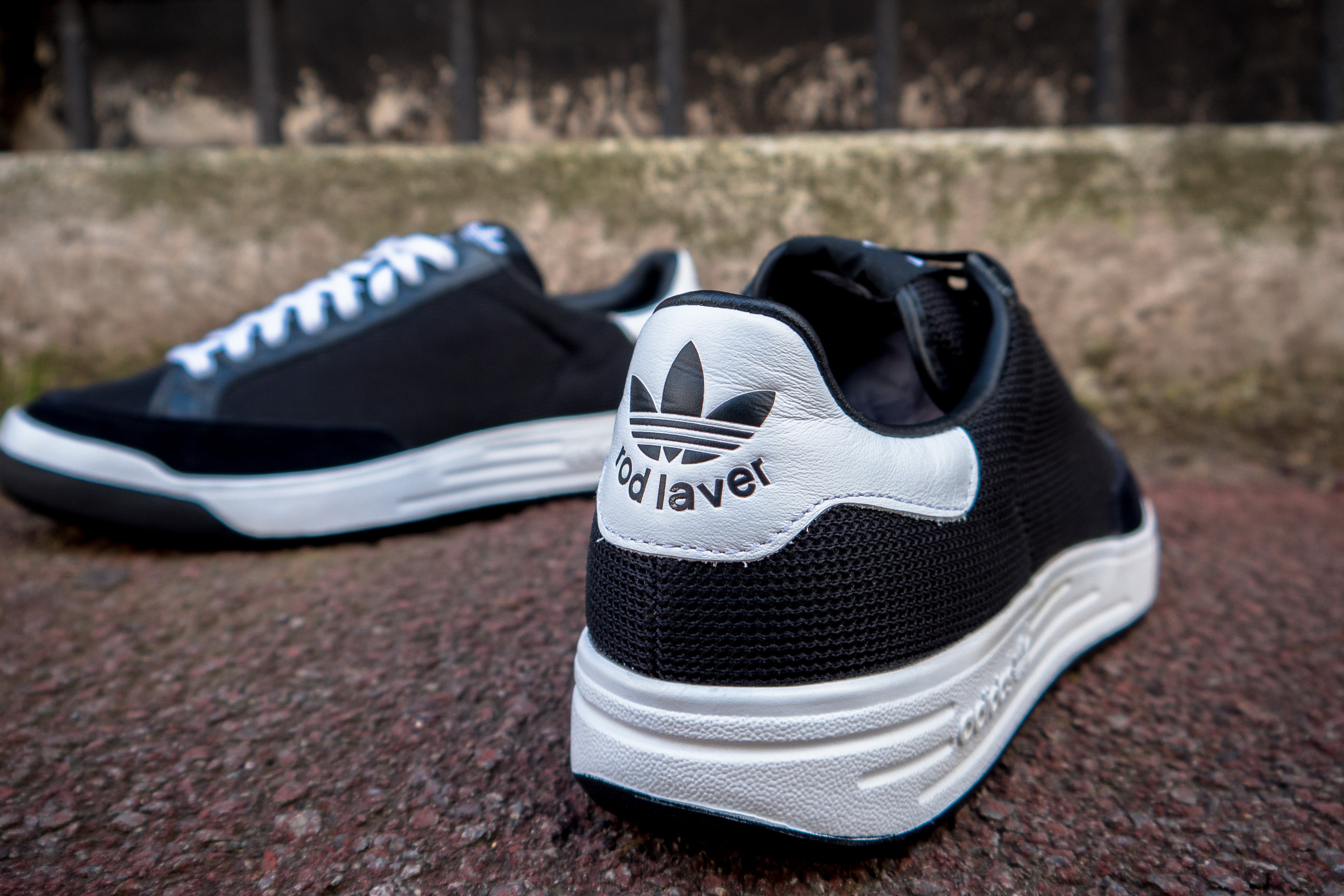 Adidas rod laver nere sale
