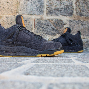 Levi's X Air Jordan 4 Rétro "Black denim"