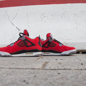 Air Jordan 4 Retro "Toro Bravo"