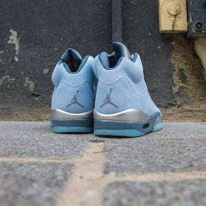 Air Jordan 5 Rétro "Bluebird"