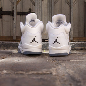 Air Jordan 5 Rétro "Metallic White"