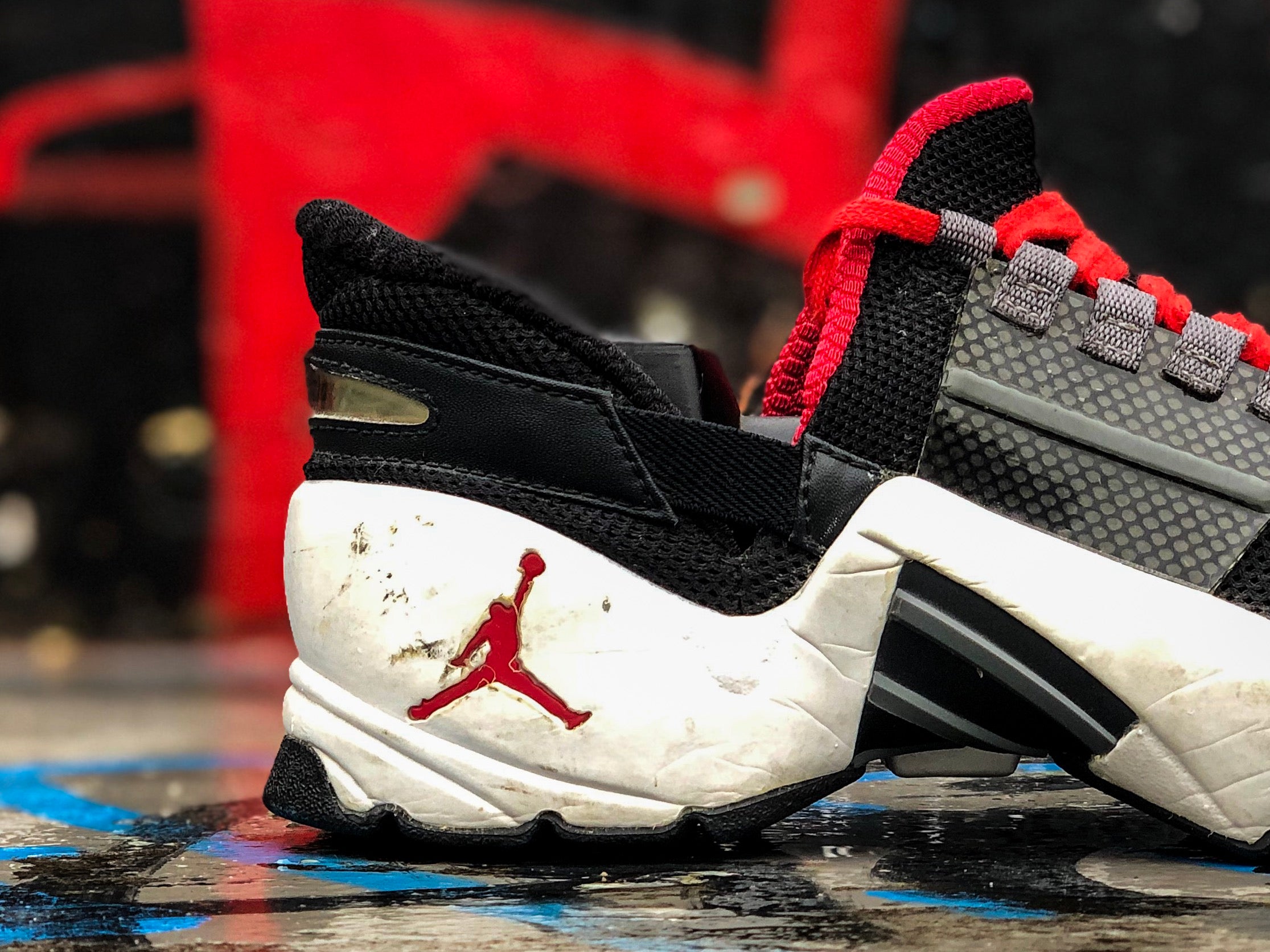 Jordan on sale trunner 2000