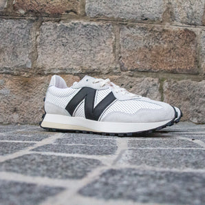 Balance 327 X Casablanca Tennis Club "Black Logo"