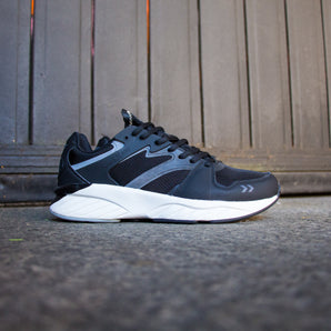 Hummel Reach LX 8000 Gradient Black