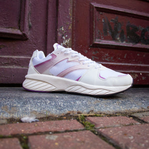 Hummel Reach LX 8000 Gradient White