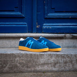Karhu Trampas "Ensign Blue/Azure Blue"