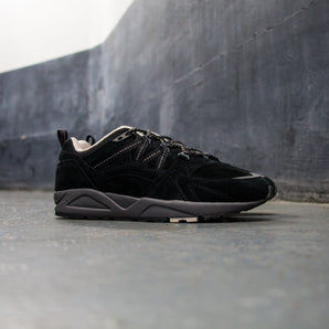 Karhu Fusion 2.0 Triple Black