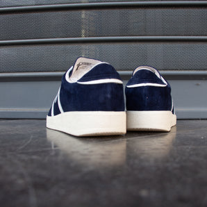 Karhu Trampas "Navy/White"
