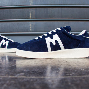 Karhu Trampas "Navy/White"