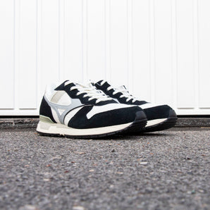 Mizuno Genova 87