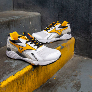 Mizuno Mondo Control OG "Saffron"