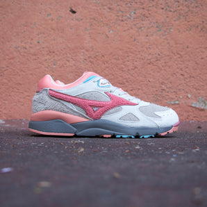 Mizuno Sky Medal "Pink Ape"