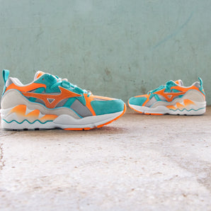 Mizuno Wave Rider 1 "Miami Dolphins"
