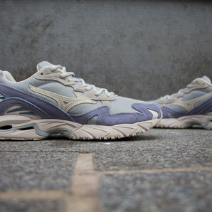 Mizuno Wave Rider 10 "Kizuna" Pack