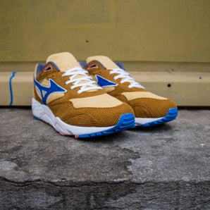 SHINZO X Mizuno Contender