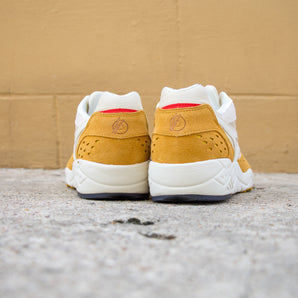 Mizuno Contender japanese food Streets "Oden"