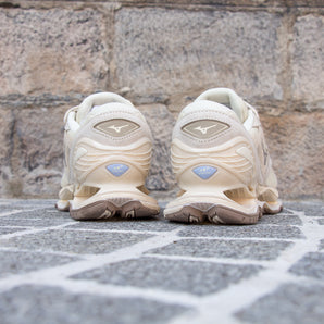 Mizuno Wave Prophecy LS Cream