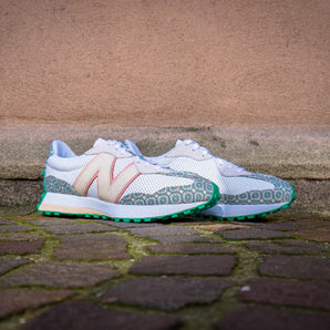 New Balance 327 x Casablanca "Holly Green"
