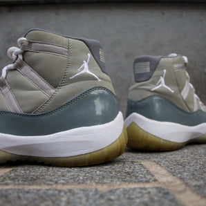 Air Jordan 11 Retro "Cool Grey"
