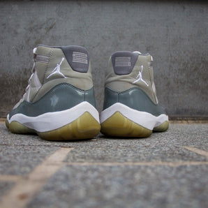Air Jordan 11 Retro "Cool Grey"