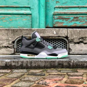 Air Jordan 4 Retro Green Glow