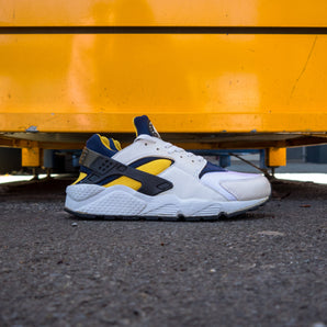 Nike Air Huarache "Michigan"  2004