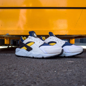 Nike Air Huarache "Michigan"  2004