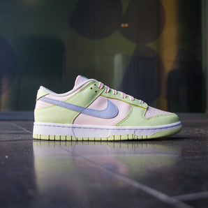 Nike Dunk Low "Lime Ice"