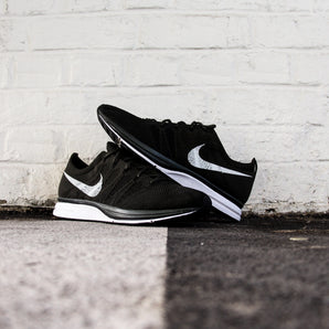 Nike Flyknit Trainer Oreo
