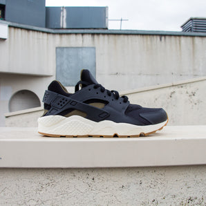 Nike Air Huarache Course ID (2018)