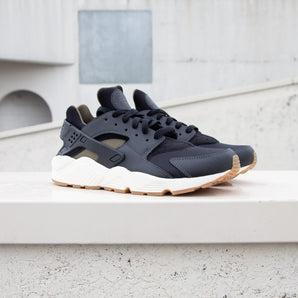 Nike Air Huarache Course ID (2018)