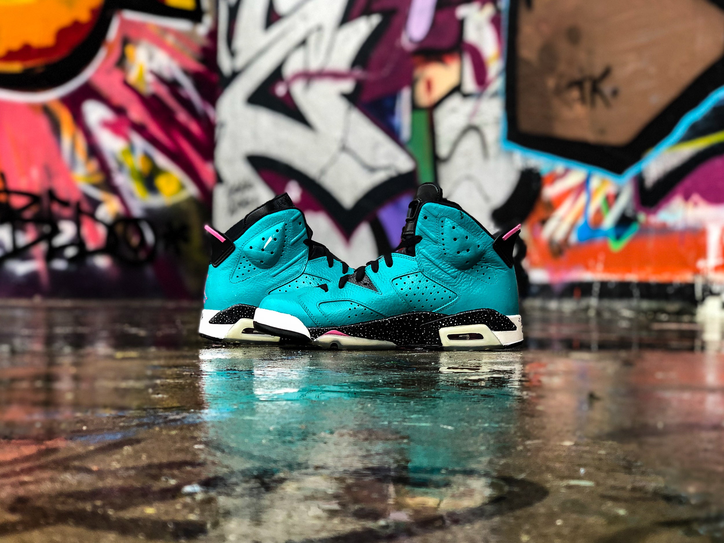 Jordan 6 miami vice top