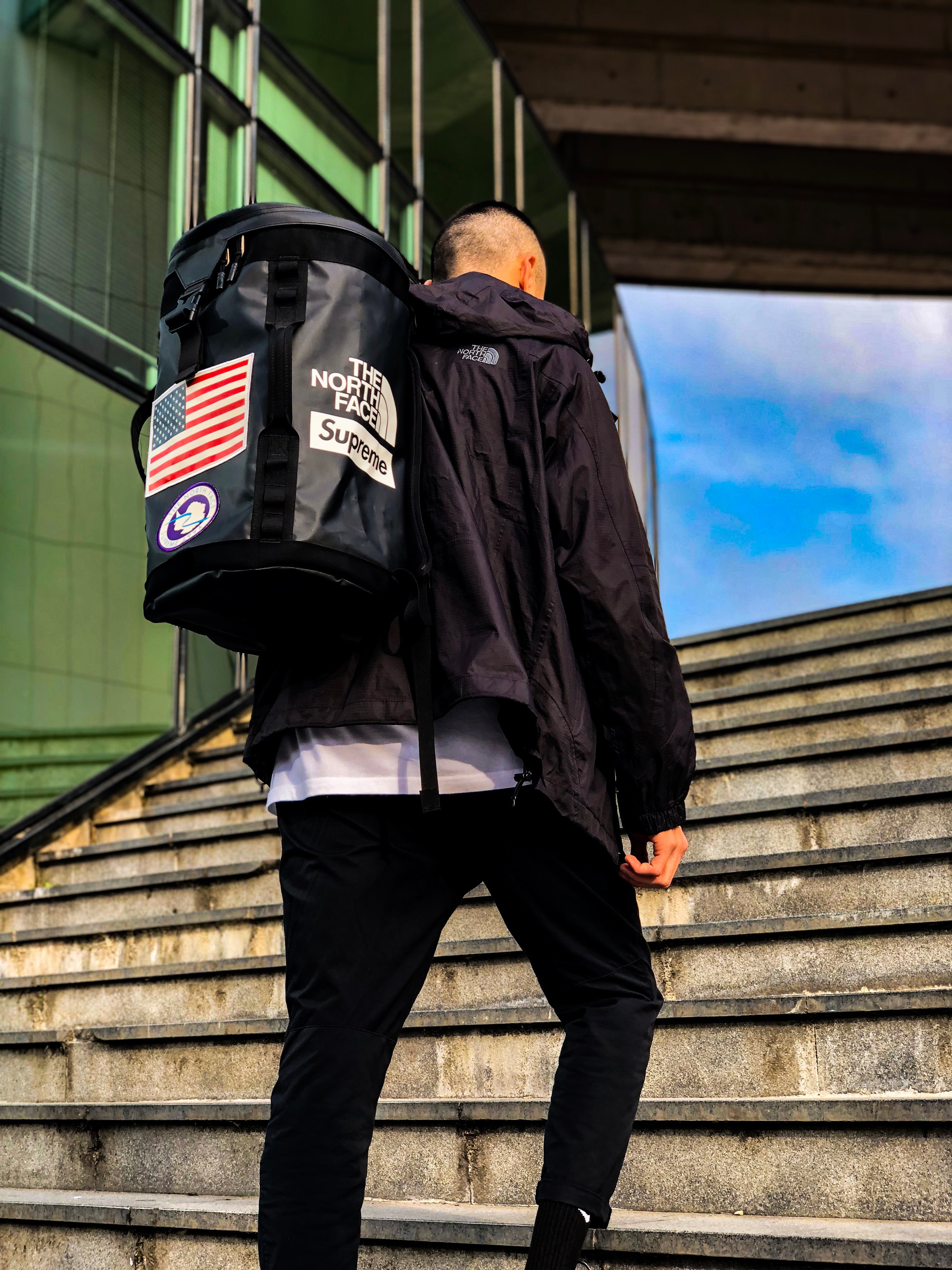 Sac a dos supreme new arrivals x the north face