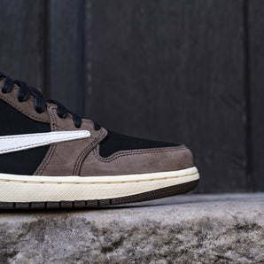 Travis Scott X Air Jordan 1 Low OG SP-T