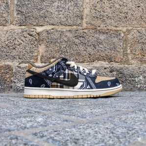 Travis Scott X Nike SB Dunk Low