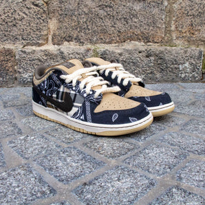 Travis Scott X Nike SB Dunk Low