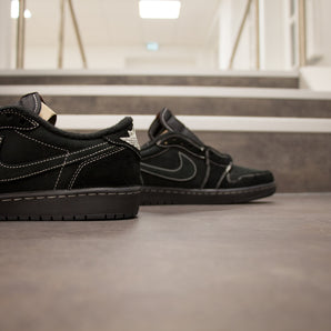 Travis Scott x Air Jordan 1 Low OG Black Phantom