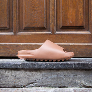 Yeezy Slide "Flax"
